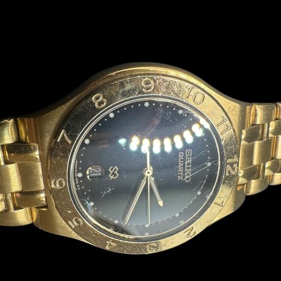 Seiko Men Seiko Gold and Black Quartz Watch